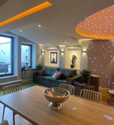 Odessa City Center Apartment | Apartments Deribasovskaya 12