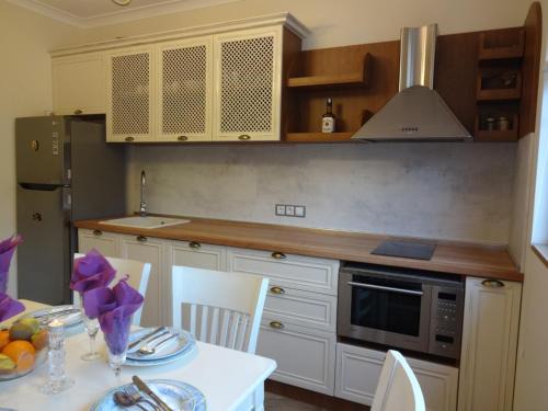 Chernomorets Apartment | Apartments Dona