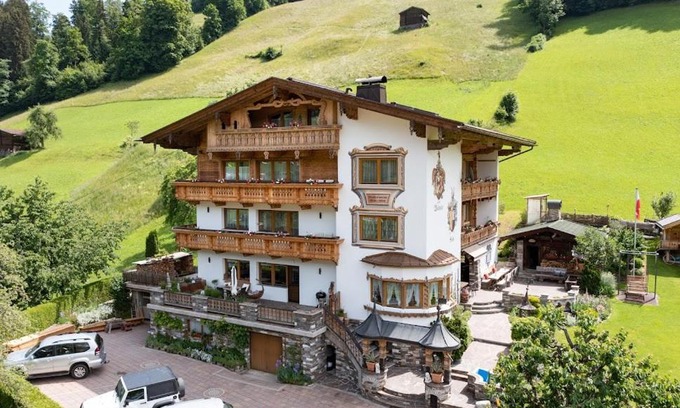 Hainzenberg Apartment | Apartments Fleidl