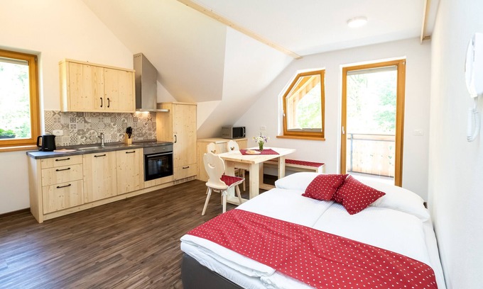 Ukanc Apartment | Apartments Goldhorn Kingdom - Two bedroom apartment with Balcony (D)