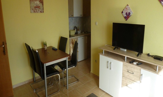 Starigrad Apartment | Apartments Smokvica - Superior One Bed/Apt