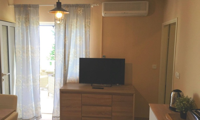 Sutivan Apartment | Apartments Damir - Katarina (34861-A2) - Sutivan - island Brac