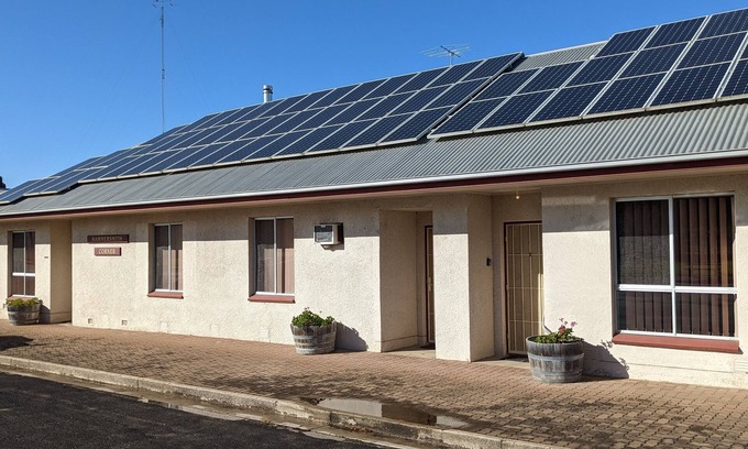 Joyce Apartment | Apartments in Lucindale