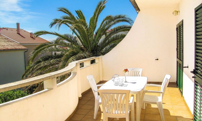 Novalja Apartment | Apartments INGA for up to 8 people near the sea