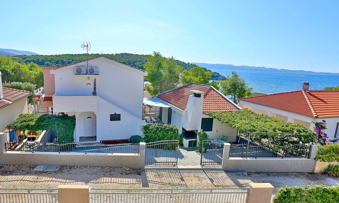 Cove Osibova (Milna) Apartment | Apartments Ivan, (14797), Osibova, Croatia