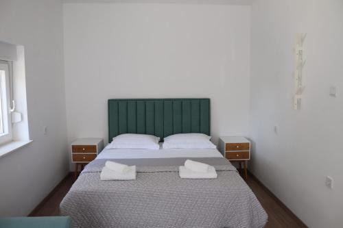 Jadrtovac Apartment | Apartments Ivana