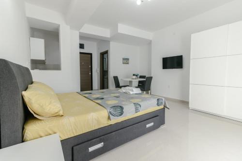 Elshani Apartment | Apartments Lakeside Elesec