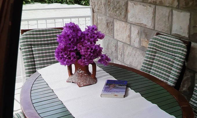 Kolocep Island Apartment | Apartments Maria Koločep- Three Bedroom Apartment with Backyard Terrace and Sea View