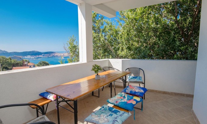 Vitici Apartment | Apartments Nostalgia (77361-A2) - Šušanj