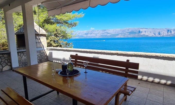 Bogomolje Apartment | Apartments On the beach (89401-A5) - Bogomolje