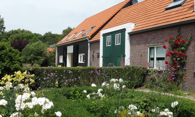 Biggekerke Apartment | Apartments on the Zeeland farmland near the sea and beach