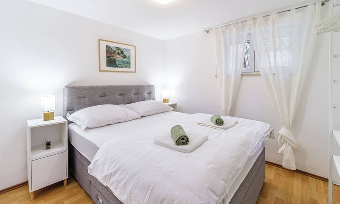 Milna (Brac) Apartment | Apartments P&S - PETRA