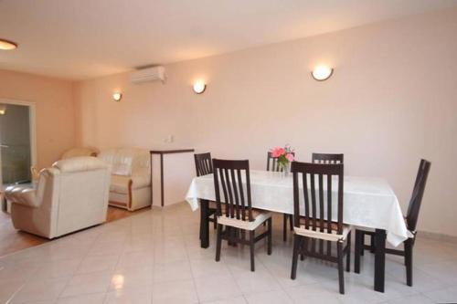 Banj Apartment | Apartments Pašman