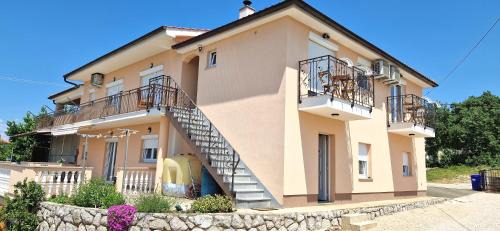 Skrbcici Apartment | Apartments Pinezić