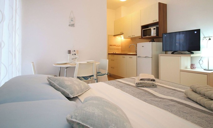 Primosten Apartment | Apartments Sanja (40273-A1) - Primosten