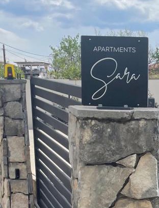Jadranovo Apartment | Apartments Sara