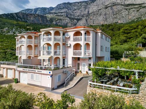 Tucepi Apartment | Apartments Villa Katarina