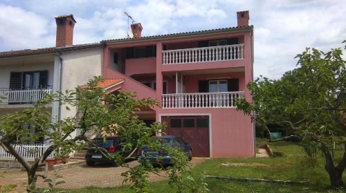 Flengi Apartment | Apartments with parking space Flengi, Porec - 15395