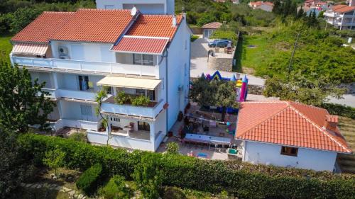 Palit Apartment | Apartments with parking space Palit, Rab - 4971