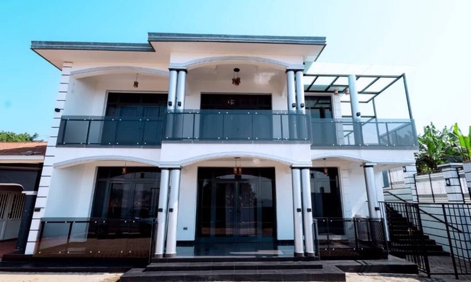 Rwanda Bed & Breakfast | Apex House Kigali