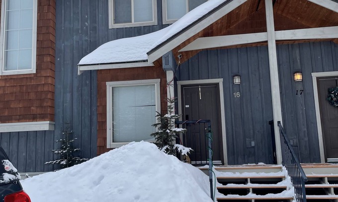 Okanagan-Similkameen Condo | Apex Mountain- Whitehaven Chalet