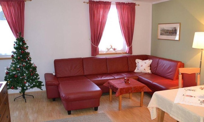 Faistenau Bed & Breakfast | App. 4 - Apartments Alpenblick