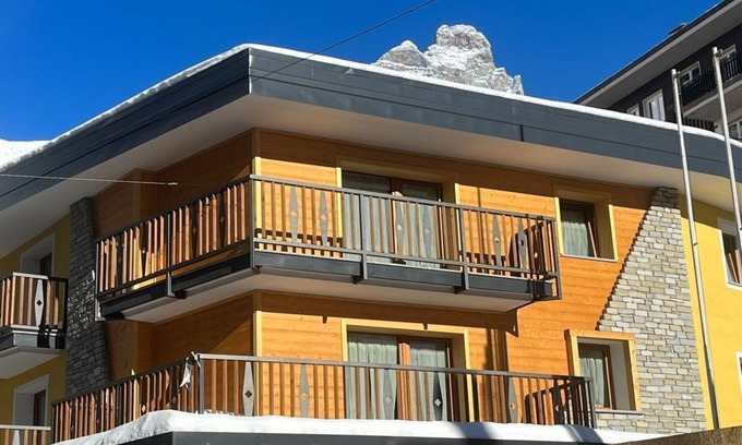 Cervinia Apartment | App 9 Two-rooms apartment centrally located close to the slopes