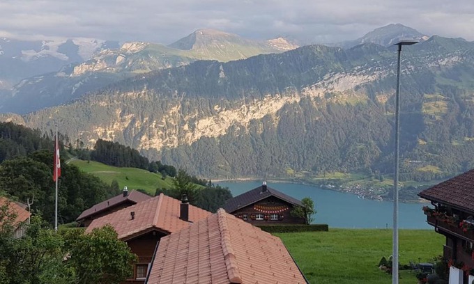 Beatenberg Apartment | App. Seeblick Top of Interlaken