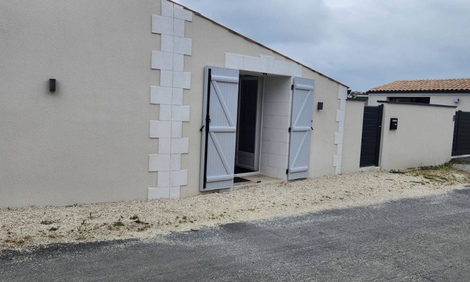Saint Nazaire sur Charente Apartment | Appartement Cosy