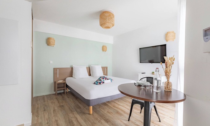 Centre Ville Apartment | Appart'City Confort Pau Centre