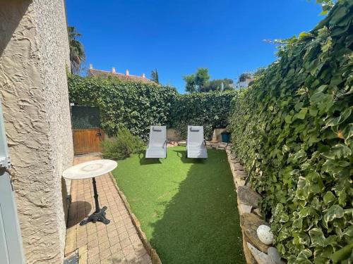 La Madrague Apartment | Appart-St Cyr sur Mer-La Madrague-4pers-Parking