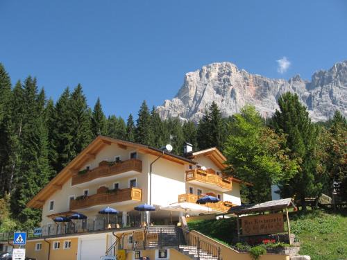 San Martino di Castrozza Apartment | Appartamento da Meto