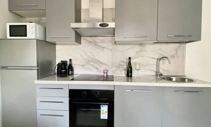 Monza Condo | Appartamento Accogliente per Famiglie a 10 min dal Centro di Monza