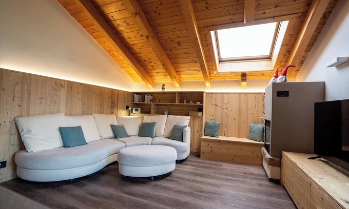 Predazzo Apartment | Appartamento Bucaneve with Lake View, Balcony & Wi-Fi