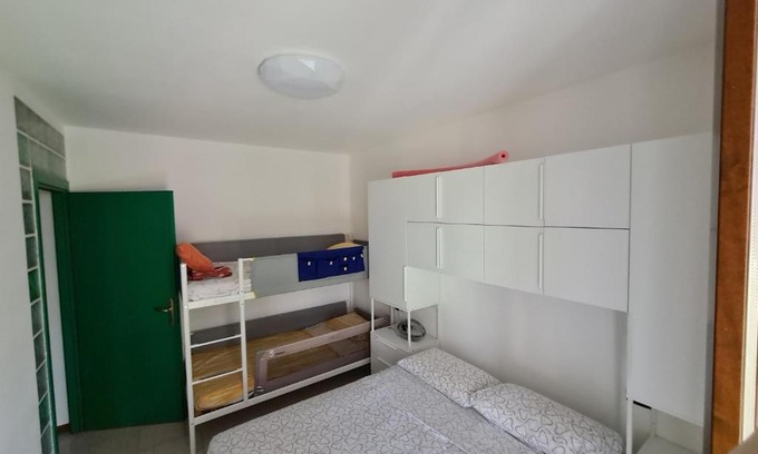 Peschiera del Garda Apartment | Appartamento in residence vicino al centro con piscina