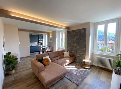 Esino Lario Apartment | Appartamento Montefiori, Rustic Glow