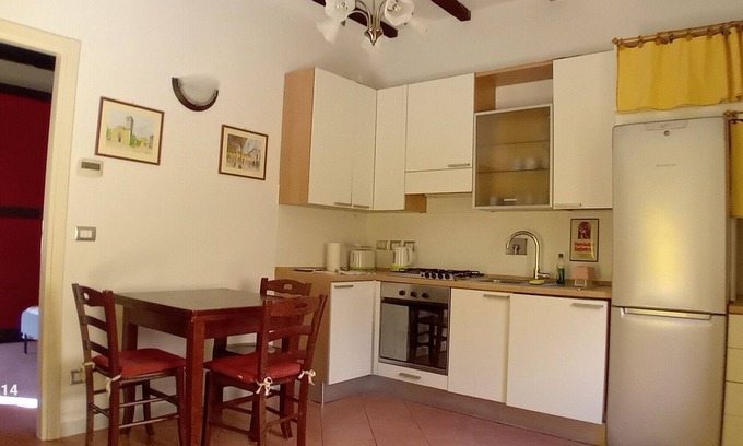 Borgo Panigale Apartment | Appartamento Offre Relax in Contesto Residenziale Tranquillo e Storico
