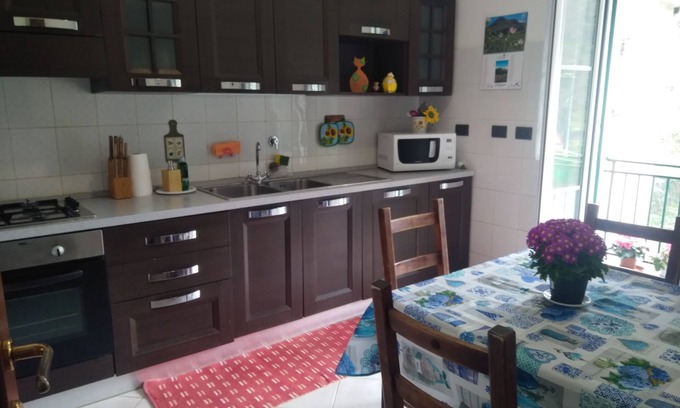 Mezzanego Apartment | Appartamento Relax nel Verde a 15 Minuti dal Mare con Parcheggio e Selfcheck-in