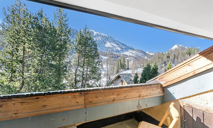 Claviere Apartment | Appartamento Rio Secco, Claviere, Italy