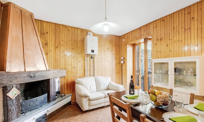 Oulx Apartment | Appartamento Vecchio Gad, Oulx, Italy