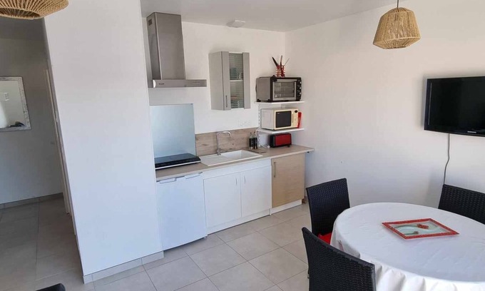 Saint-Vincent-sur-Jard Condo | Appartement 2 Personnes 1 Chambre 37m² à 250m de la mer