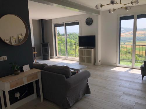 Veyre-Monton Apartment | Appartement 100 m2 vue Sancy et Puy de Dôme