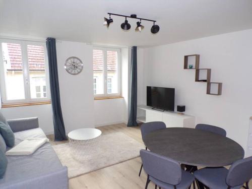 Lons-le-Saunier Apartment | Appartement 2/4 pers, 44m2, hypercentre.