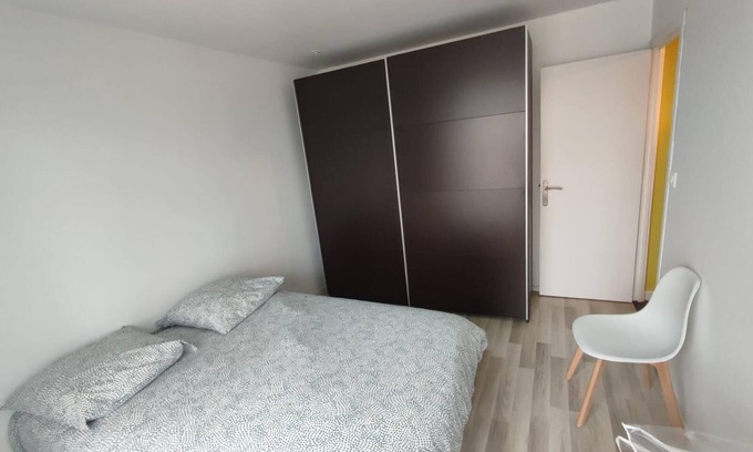 Lambezellec Apartment | Appartement 3 Chambres - Logement Entier