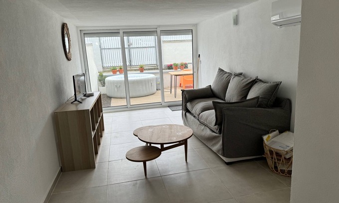 French Atlantic Coast Apartment | Appartement 3 Pièces Face à L'océan Hourtin Plage