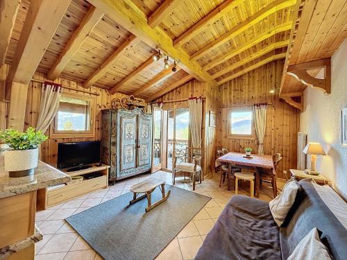 Combloux Apartment | Appartement 3 pièces tout équipé avec balcon et box fermé, à 1,2 km du centre de Combloux - FR-1-560-141