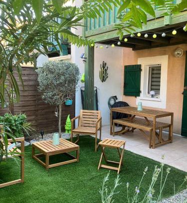 Narbonne-Plage Apartment | Appartement 4 étoiles avec jardin clôturé et piscine dans la résidence - Narbonne Plage