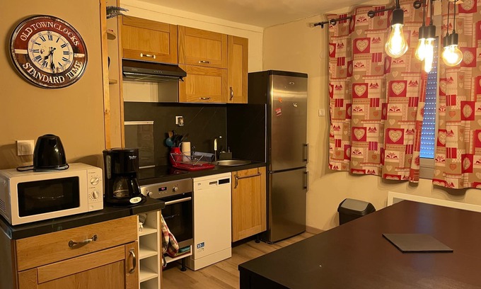 Cadeilhan-Trachere Apartment | Appartement 6 Personnes Pieds des Pistes
