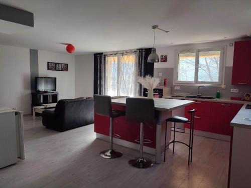 Amberieu-en-Bugey Apartment | Appartement 64m2
