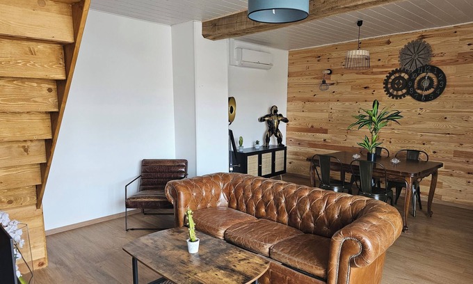 Coulanges Apartment | Appartement Atypique Renove a Neuf